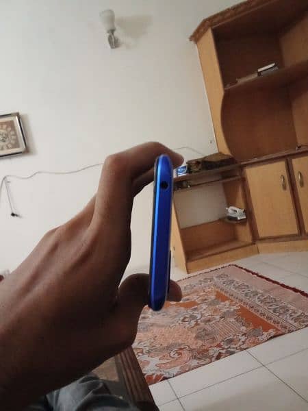 Redmi 9c 3/64 glass break 1