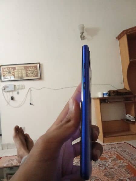 Redmi 9c 3/64 glass break 4