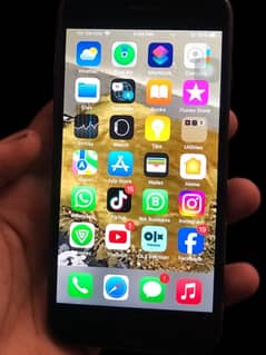 iPhone 7 non Pta 32gb price kam hu jai ge urgent sell