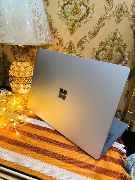 Microsoft surface Laptop 3 11