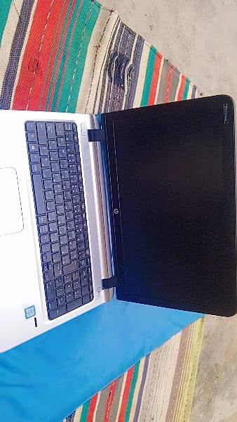 Hp laptop Core i5 6 generation 2