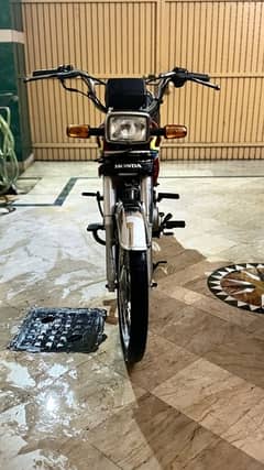 Honda CD70 0