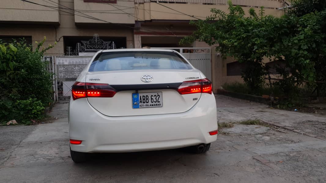 Toyota corolla gli M. T 2016 5