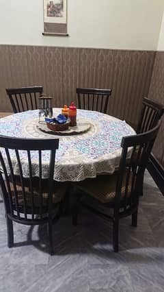 Dining Table Round + 6 Chairs 0