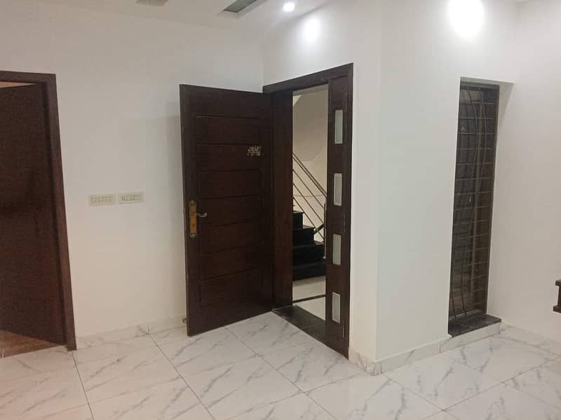 Ground Floor Apartment Available For Sale Sector A askari 11 2