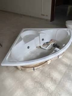 Jacuzzi Toilet For Sale | All Imported Roca Accessories