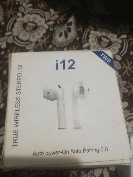 airbuds i12 1