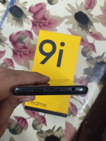 Realme 9i 6/128 4