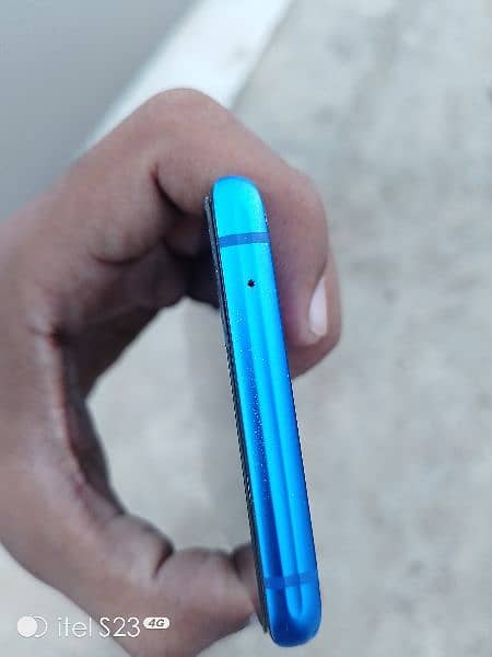 OnePlus 8 Pro Nevy Colour 5