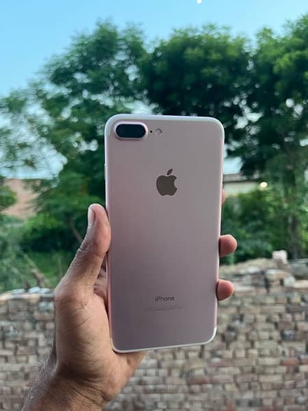 iphone 7 plus 128 gb PTA Approved 12