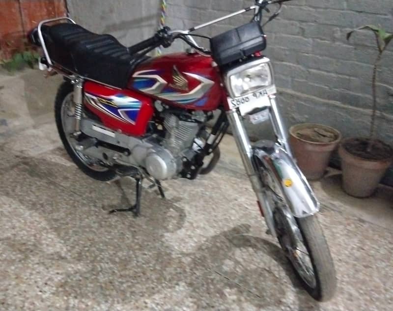 Honda CG 125 2022 4