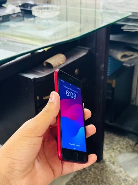 iphone se2020 urgent sale 4