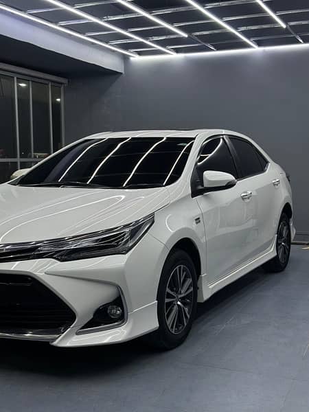 Toyota Altis Grande 2021 11