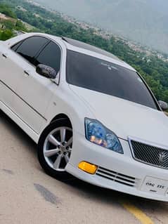 Toyota Crown 2004