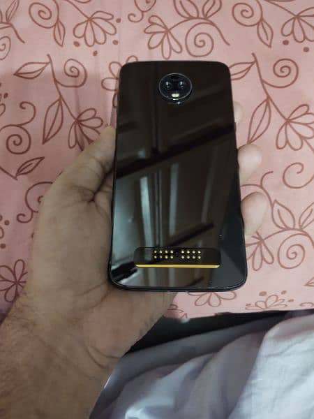 Moto Z3 play PTA approve Best for Gaming 10