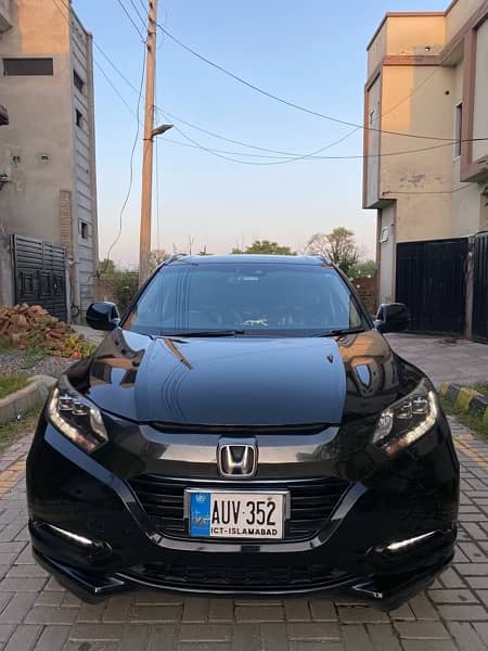 Honda Vezel 2016 1