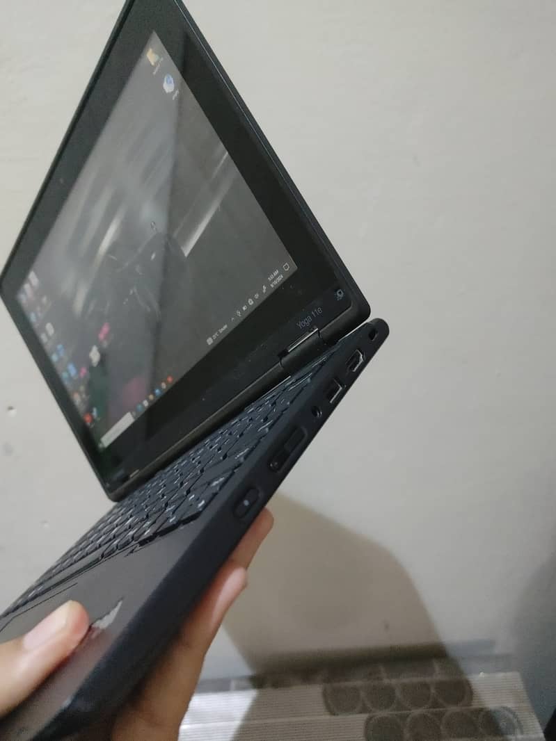 lenovo thinkpad yoga 11e | 360 rotate touch screen 3