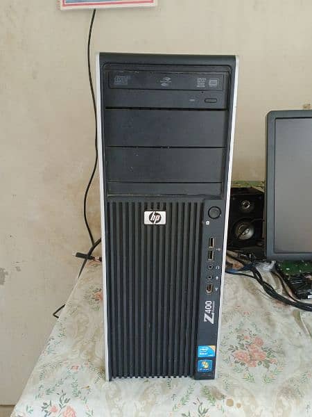 HP Z400/X5650/8GB Ram/2GB nVidia GT 620/128GB SSD 0