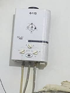 Nasgas instant gyser (gas)