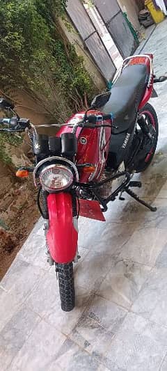 ybr 125 2016 red edition