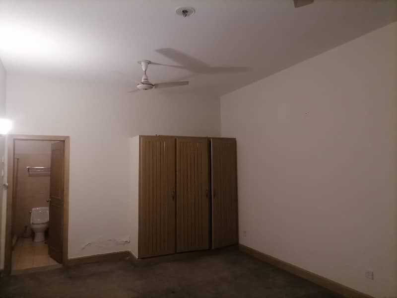 Lower Portion Of 5 Marla For rent In I-10 4