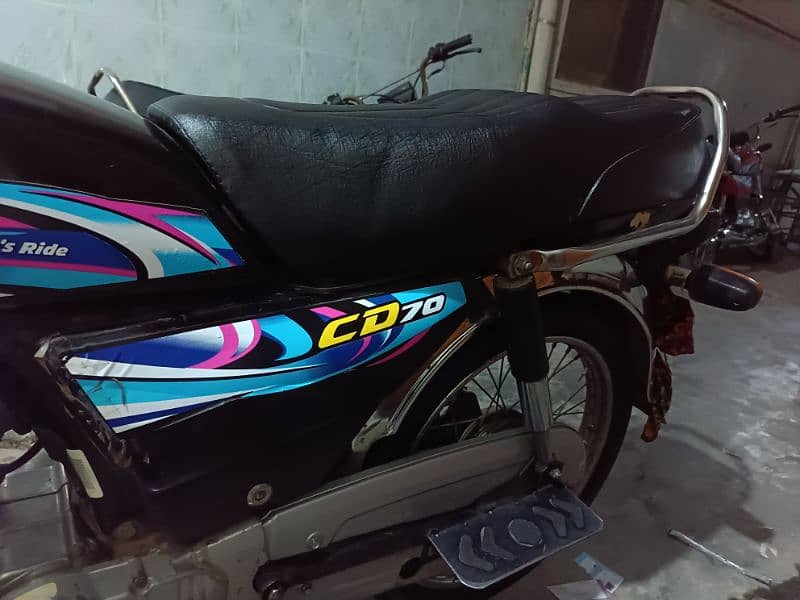 HONDA CD 70 MODEL 2012 FOR SALE 7