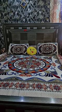 beautiful bed with fom 0