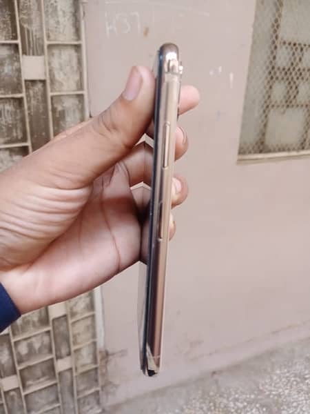 iphone xs 64 gb non pta 4