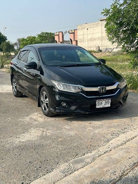 Honda Grace Hybrid 2015 1