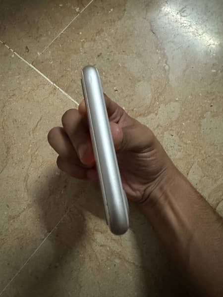 iphone 7 128gb Pta approved 3