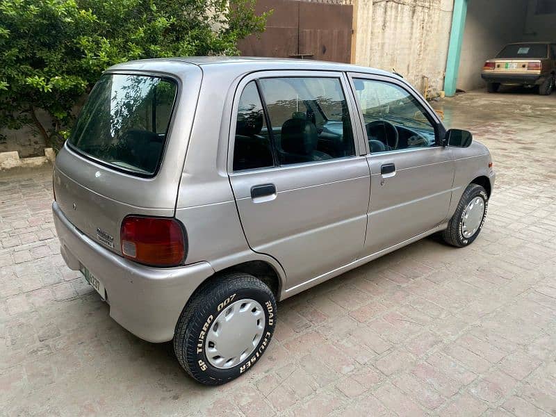 Daihatsu Cuore 2003 2