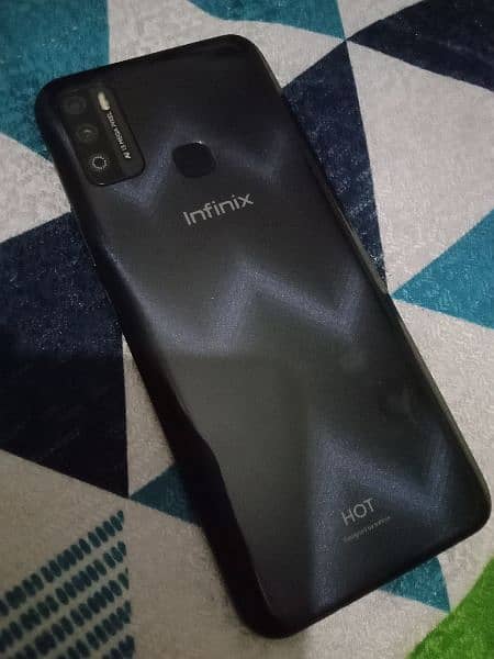 Infinix Hot 9 Play 4/64 2