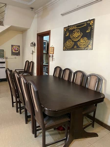 Dining Table with 8 Chairs 2