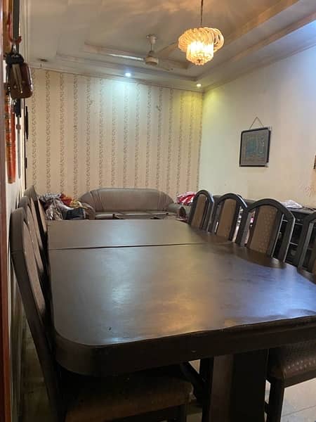 Dining Table with 8 Chairs 3