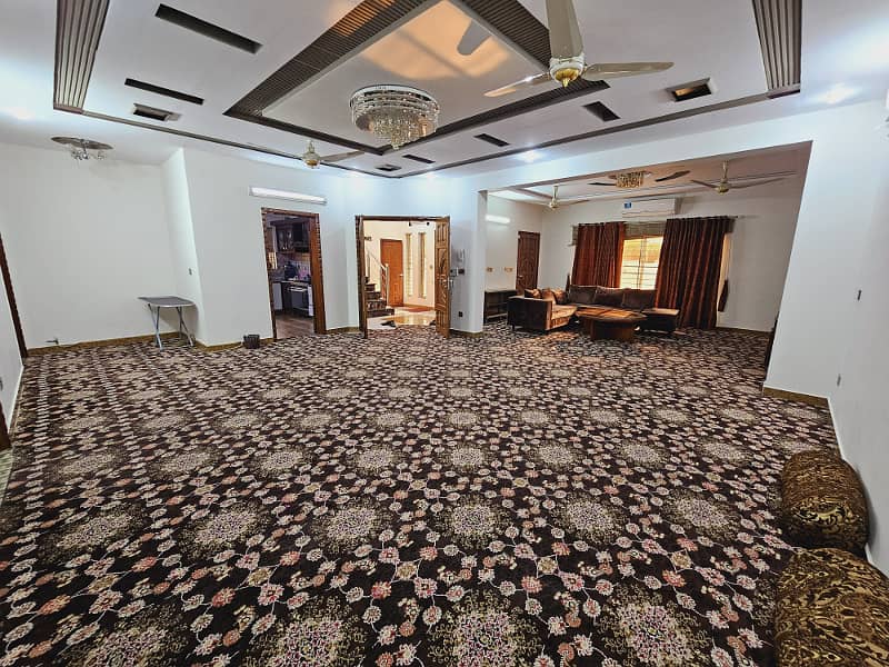 BRAND NEW 13 MARLAS HOUSE AVAILABLE FOR SALE SECTOR C SECTOR D BLOCK GULMOHER JASMINE BAHRIA TOWN LAHORE 6