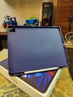 iPad Pro M1 2021 256GB#. Watsapp 03223732876