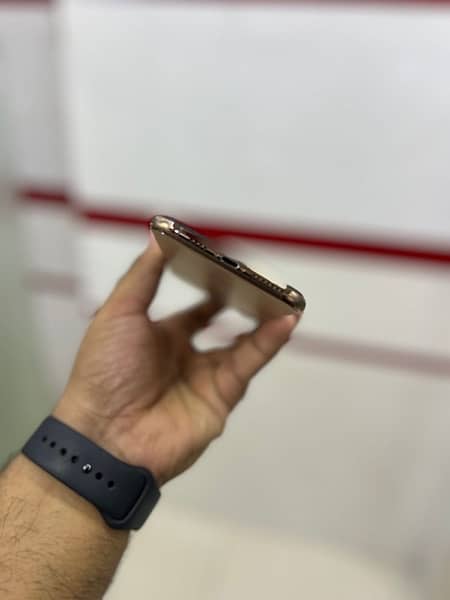 iPhone XS Max 256GB (PTA Approved) 3