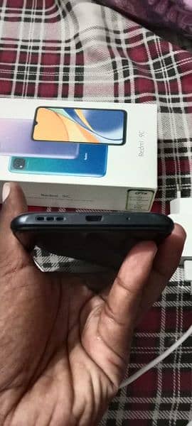 redmi C9.4+2gb. . 128gb. . . 03214910107 5