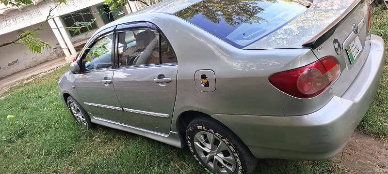 Toyota Corolla Altis 2005 3