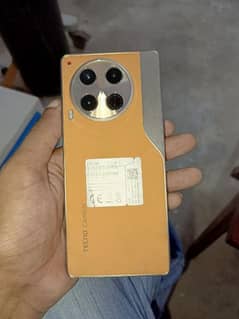 Tecno camon 30 Brown Colour 12/256