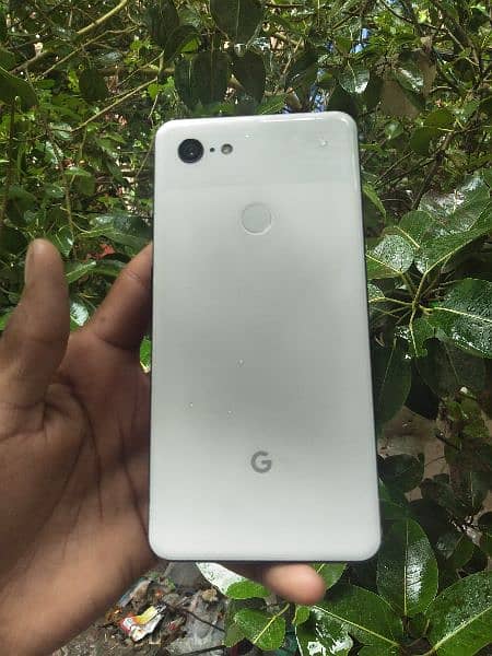 Google pixel 3xl in good condition. 0