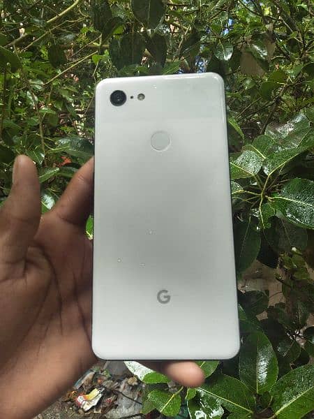 Google pixel 3xl in good condition. 1