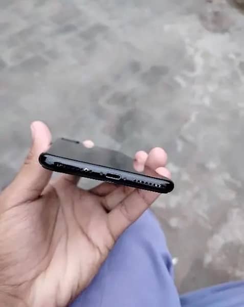 iphone 7 plus pta 4