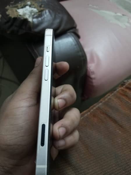 iPhone 13 non pta 4