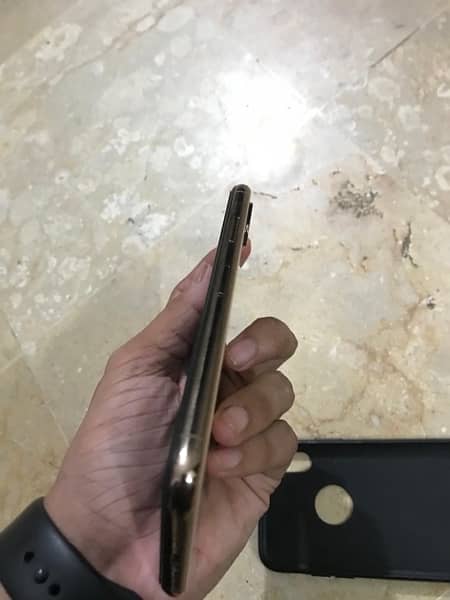 Iphone Xs 64gb Non pta but all sim working 1