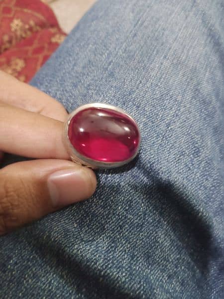 Yakoot stone with chandi ring 5