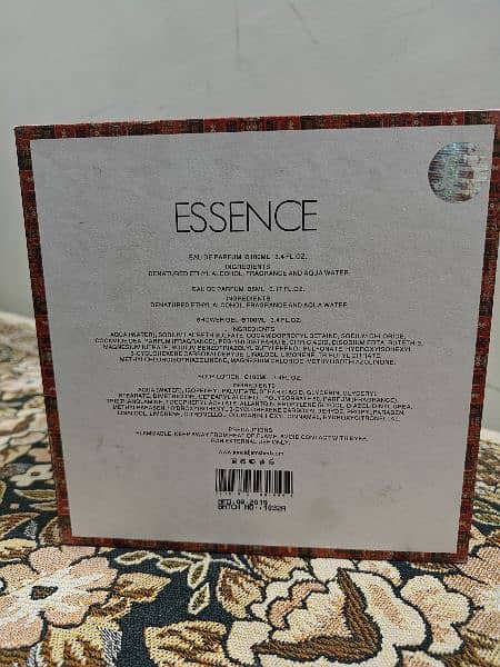 J. Essence Gift Set for her 2