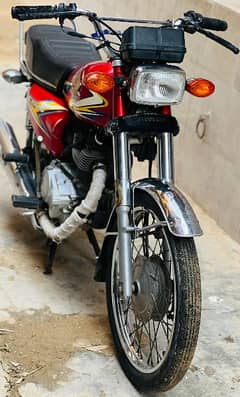 Honda 125 2019 Karachi number Full genuine