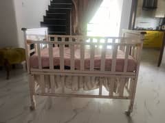 baby cot