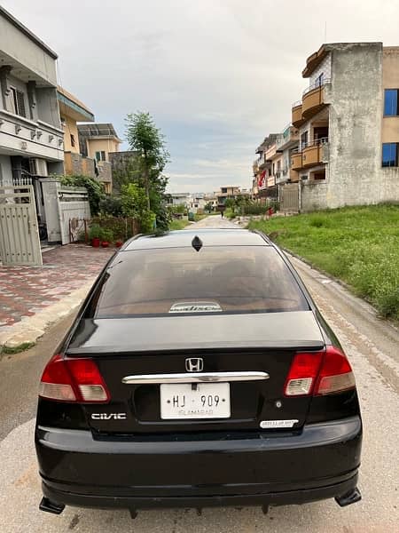 Honda Civic EXi 2005 10